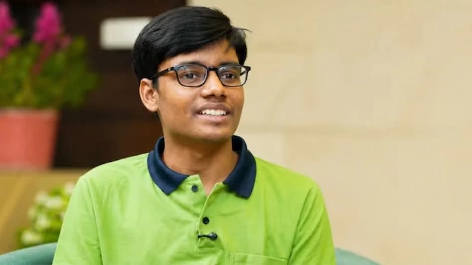 गया के शुभम बने देश के नंबर-1 टॉपर, JEE Advanced 2026 में हासिल की ऑल इंडिया रैंक-1