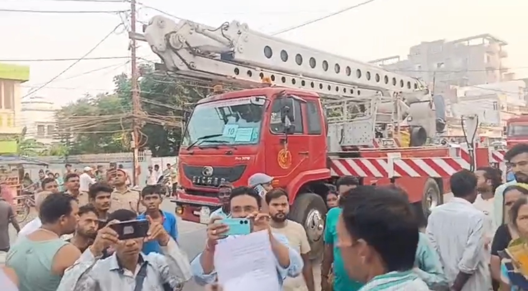 दिल्ली के बाद अब मुज्जफरपुर के अस्पताल के ICU में लगी आग ,बनी मौत का जाल! 6 से अधिक की मौत, दर्जनों घायल