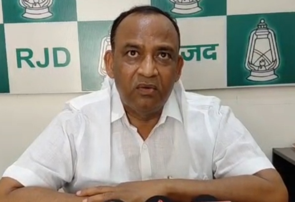 “खरीद-फरोख्त और धर्म की राजनीति के सहारे चल रही भाजपा सरकार”–कहा कुमार सर्वजीत