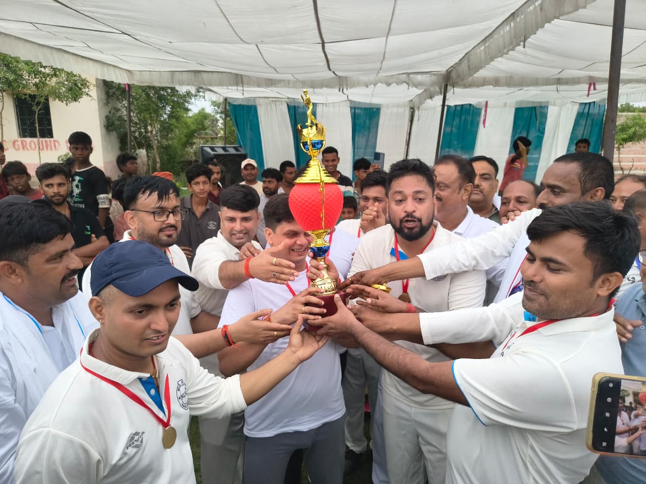 गुरारू में बिहार श्रमजीवी पत्रकार यूनियन की जिला बैठक, पत्रकार कल्याण ट्रस्ट गठन और राष्ट्रीय आयोजनों पर बनी रणनीति