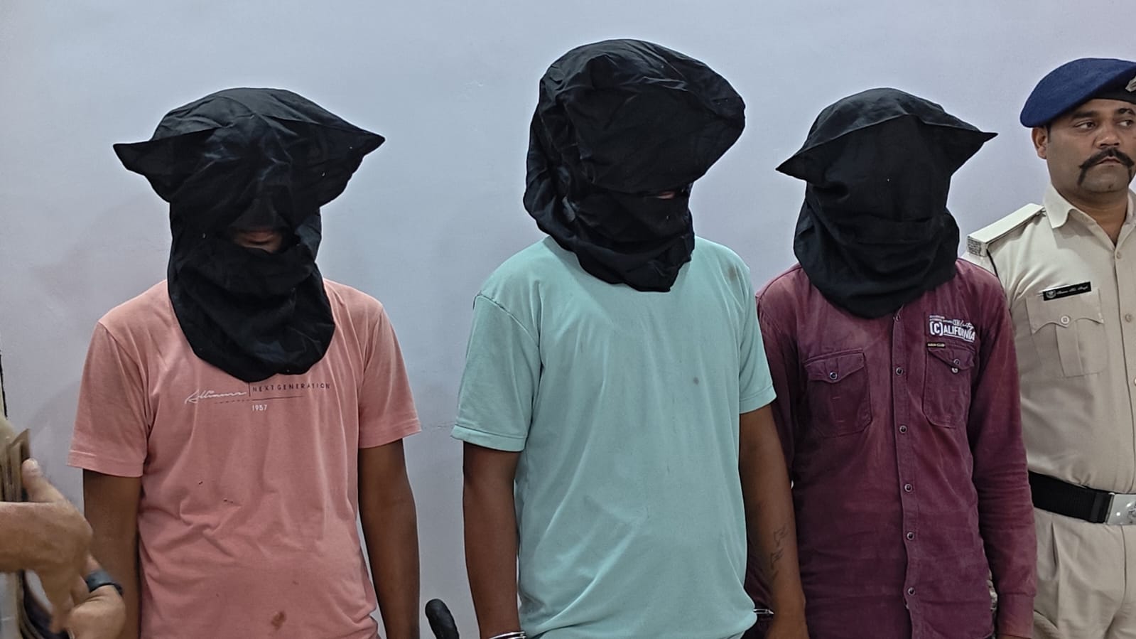 पत्नी ने प्रेमी संग रची दिव्यांग पति की हत्या की साजिश, 4 गिरफ्तार