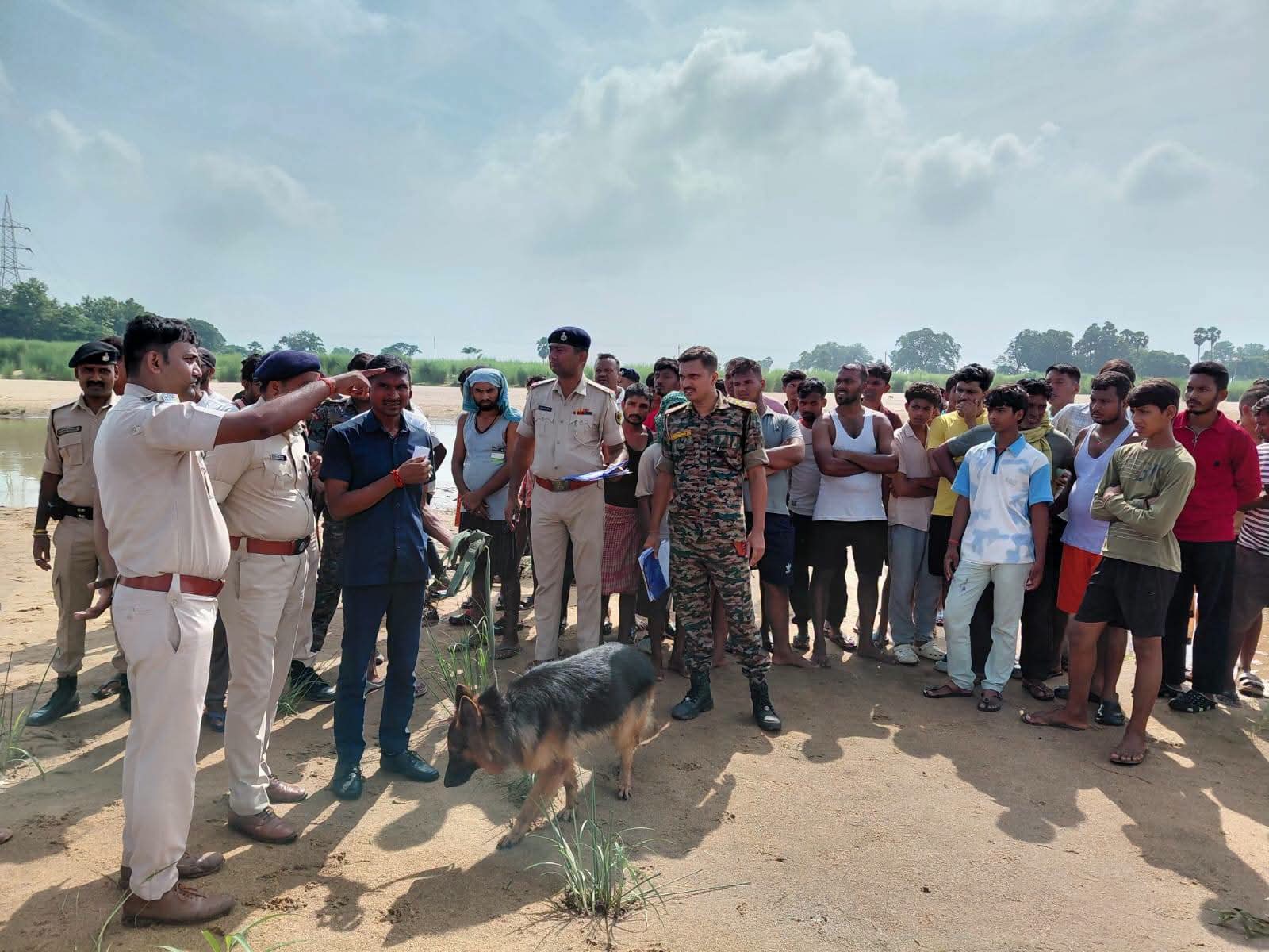 दो दिन से लापता पहली कक्षा के छात्र का नदी में मिला शव, हत्या की आशंका से मचा हड़कंप