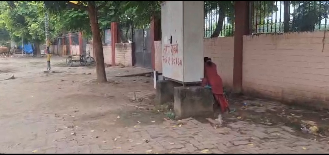 महाबोधि मंदिर से महज 200 मीटर दूर खुलेआम बिक रही महुआ शराब, वीडियो वायरल होने से पुलिस की सक्रियता पर सवाल